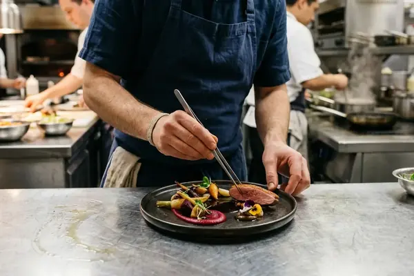 Chef-Driven vs. Concept-Driven Restaurants: How Each Shapes Your Meal